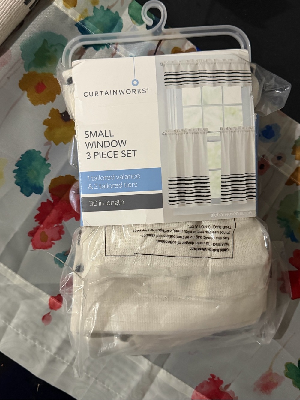 Curtain package image